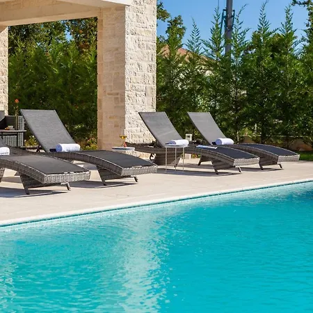 Villa Divine By Ilc Brtonigla Exterior photo