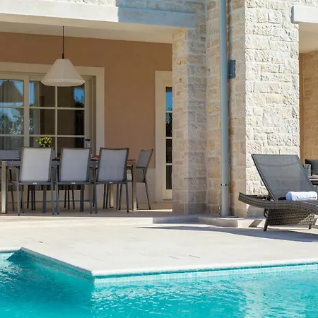 Villa Divine By Ilc Brtonigla Exterior photo