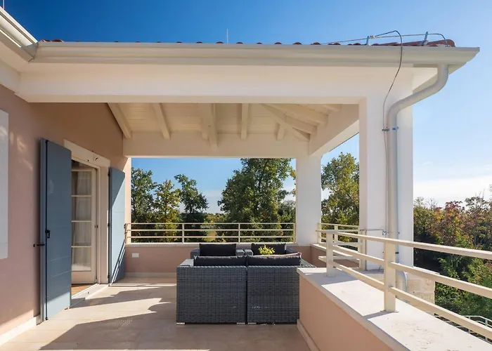 Villa Divine By Ilc