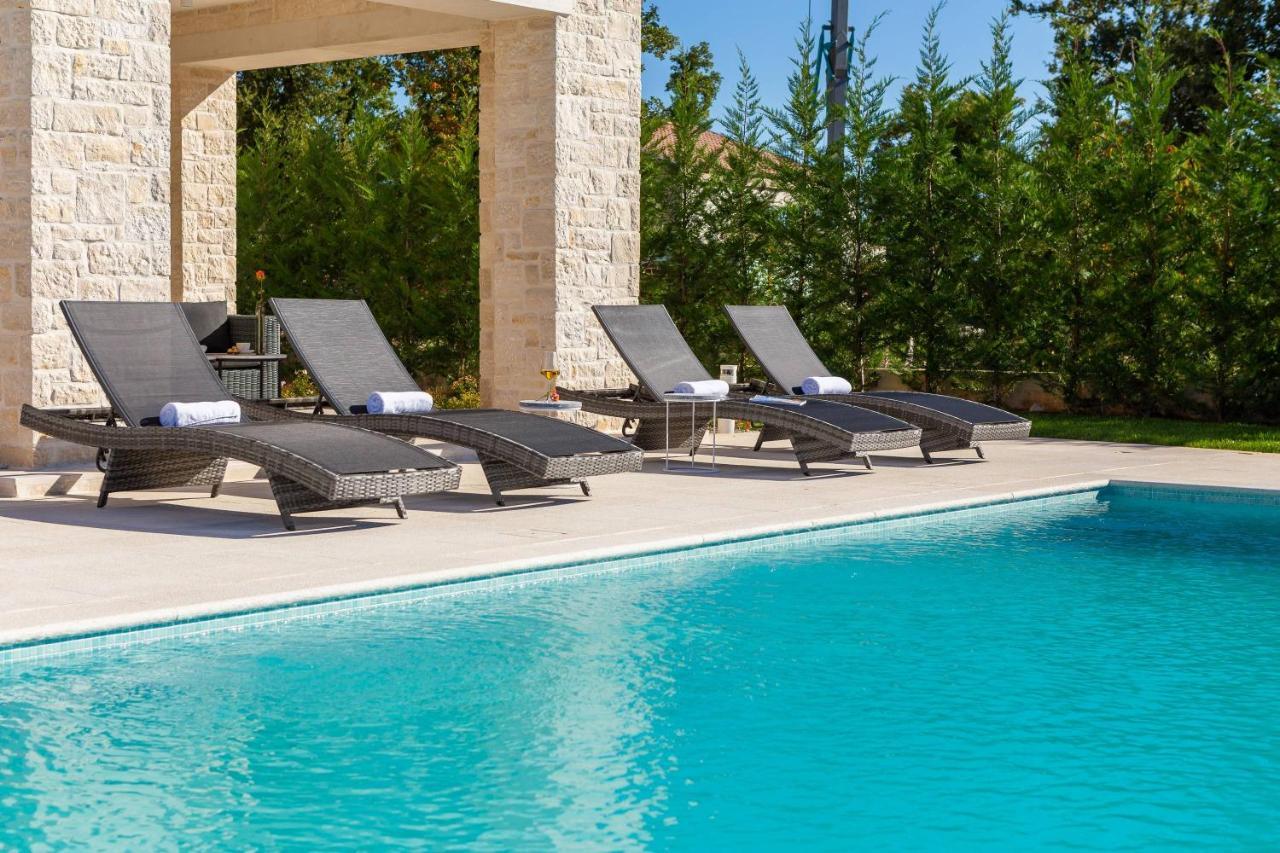 Divine By Ilc Villa Brtonigla