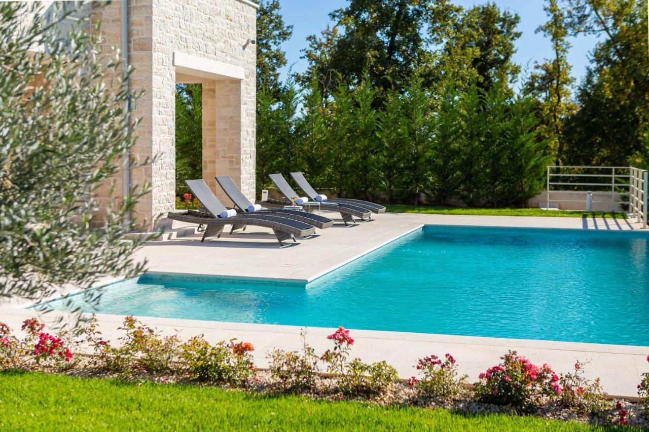 Villa Divine By Ilc Brtonigla