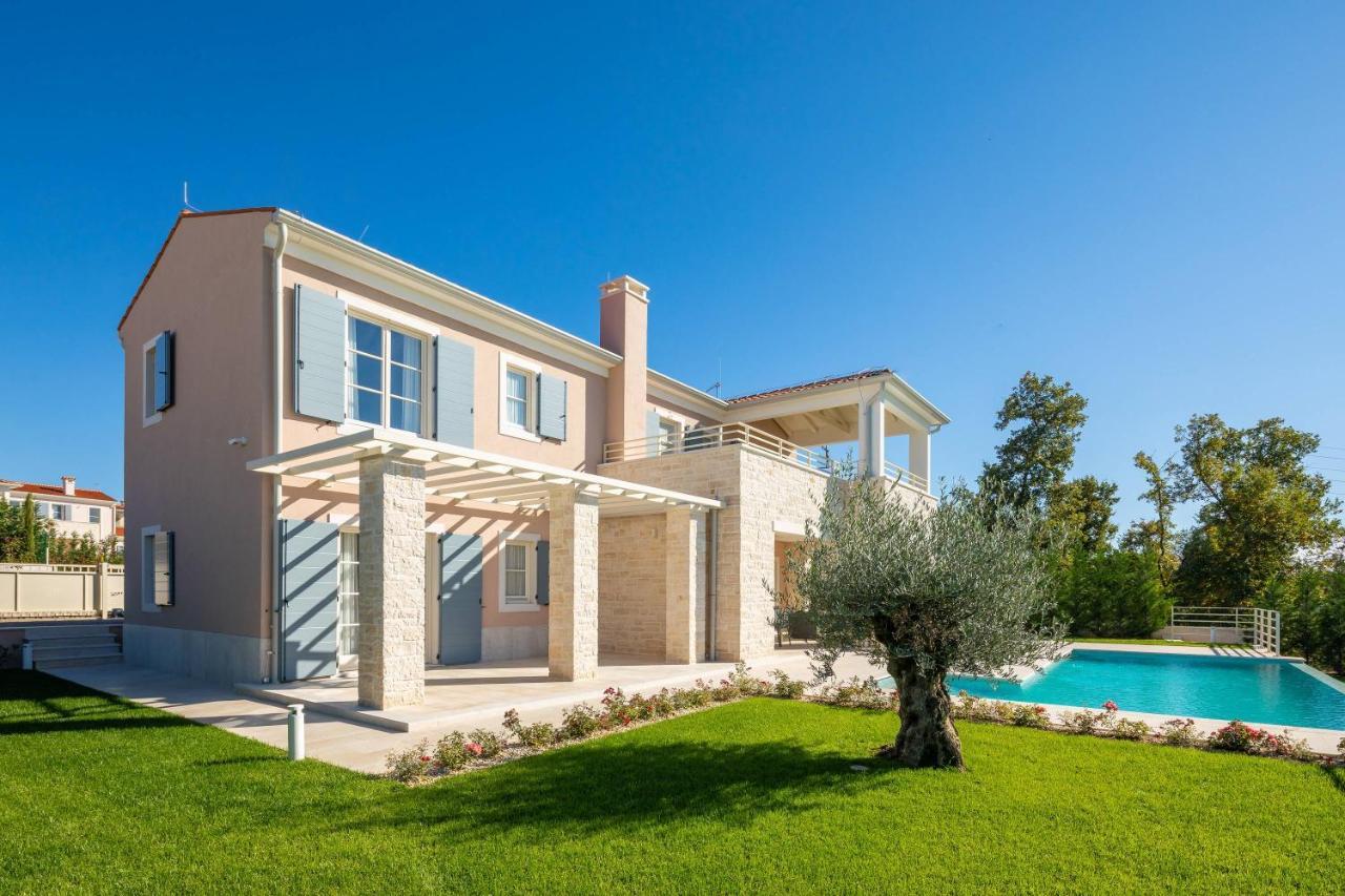 Villa Divine By Ilc