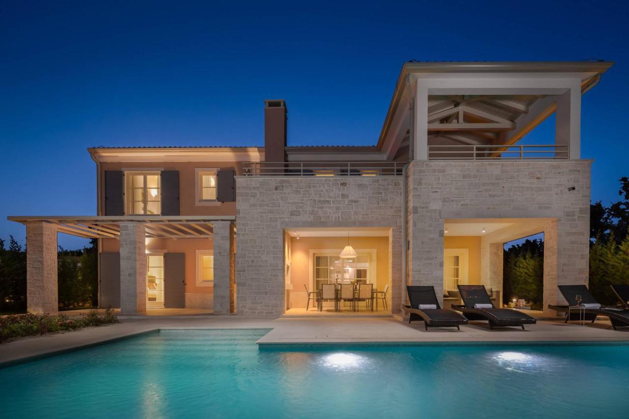 Divine By Ilc Villa